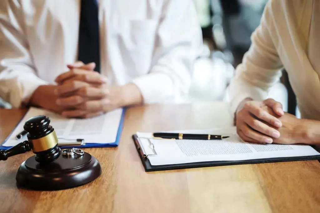What is the role of a civil lawyer in Dubai?